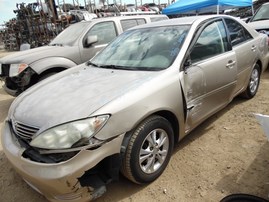 2005 TOYOTA CAMRY LE BEIGE 3.0L AT Z18253